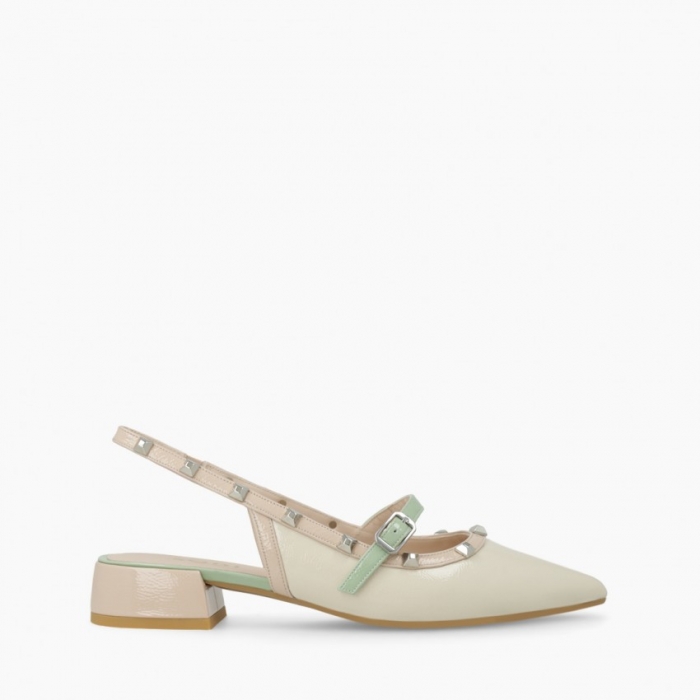 LODI MUJER BAILARINAS BLANCAS ANTILLA