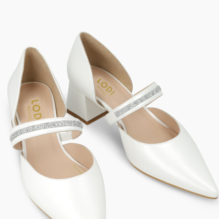 LODI MUJER SALONES DE NOVIA BLANCOS CHAMILEN