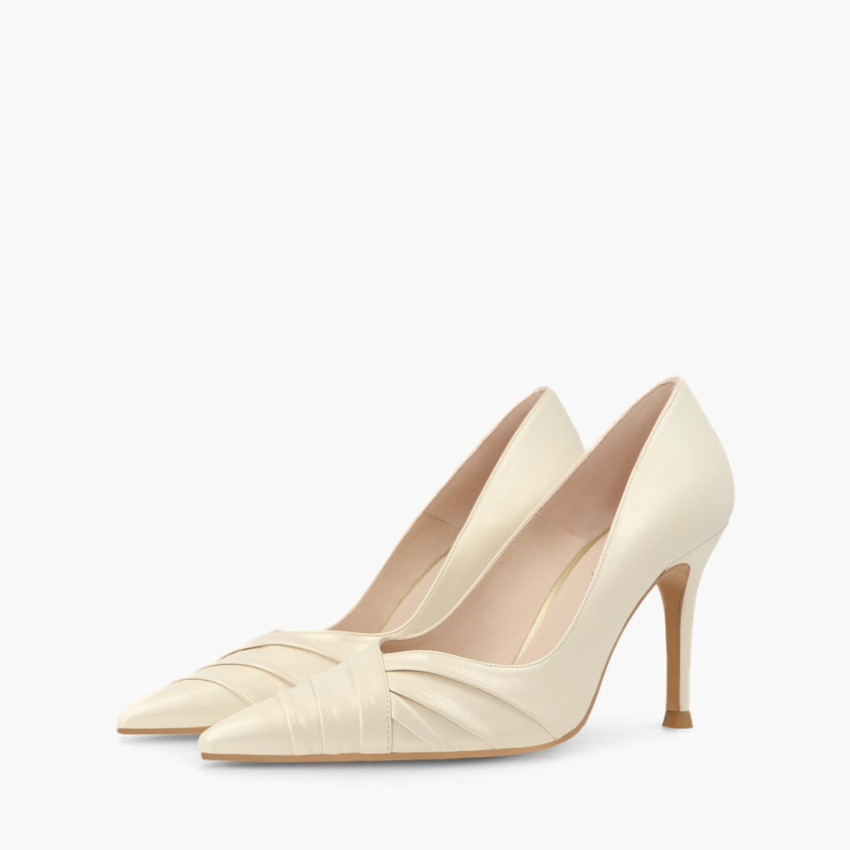 LODI MUJER SALONES DE NOVIA DORADOS SABI