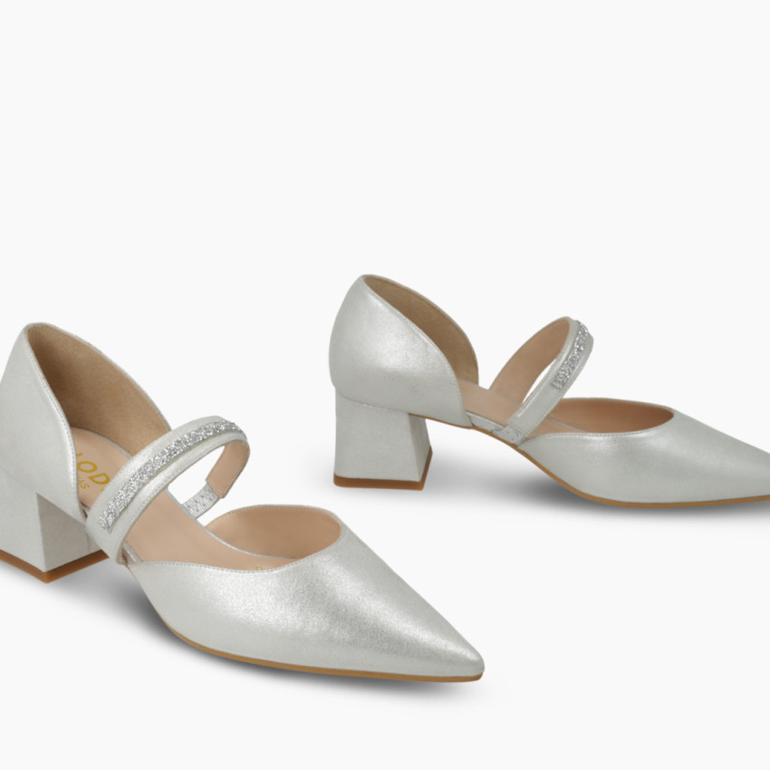 LODI MUJER SALONES DE NOVIA PLATEADOS CHAMILEN