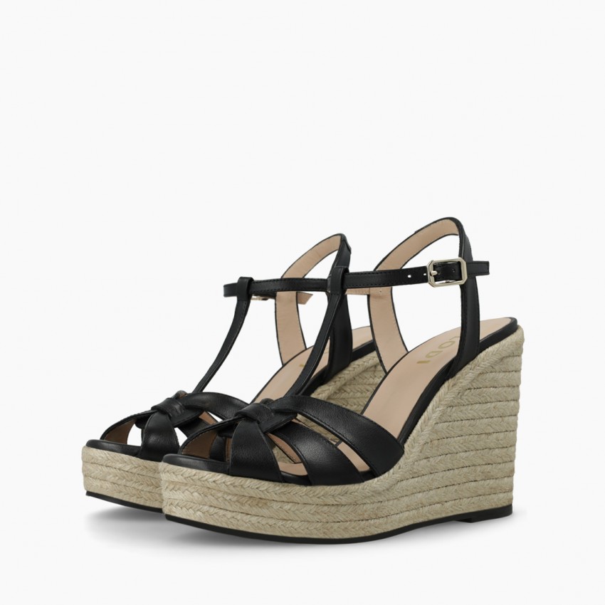 LODI MUJER CUNAS NEGRAS YUNARI