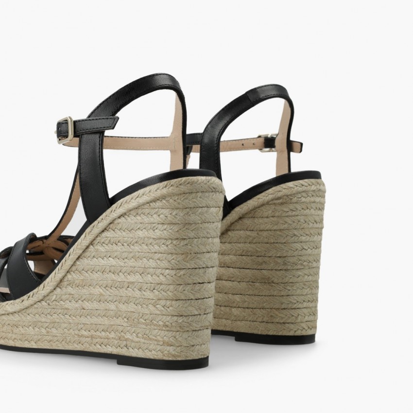 LODI MUJER CUNAS NEGRAS YUNARI