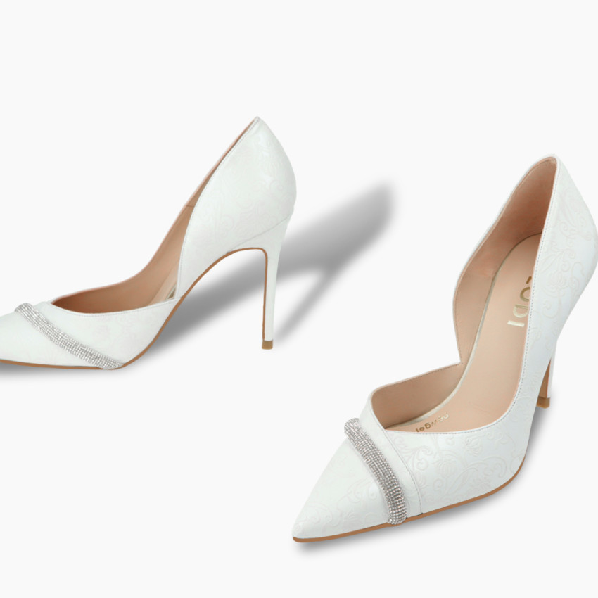 LODI MUJER SALONES DE NOVIA BLANCOS ZAREN