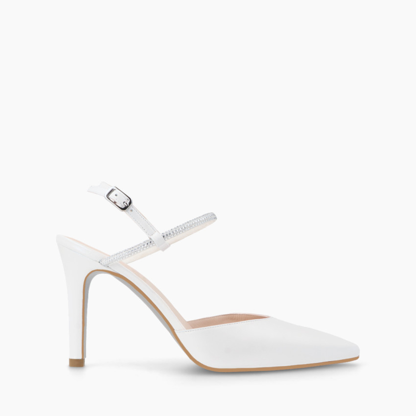 LODI MUJER SALONES DE NOVIA BLANCOS REMIX